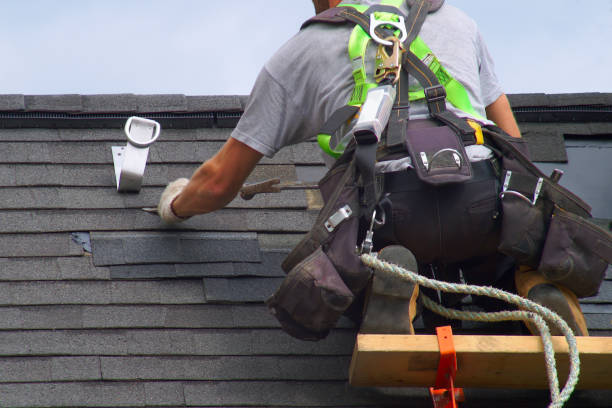 Best Storm Damage Roof Repair  in Kewaunee, WI